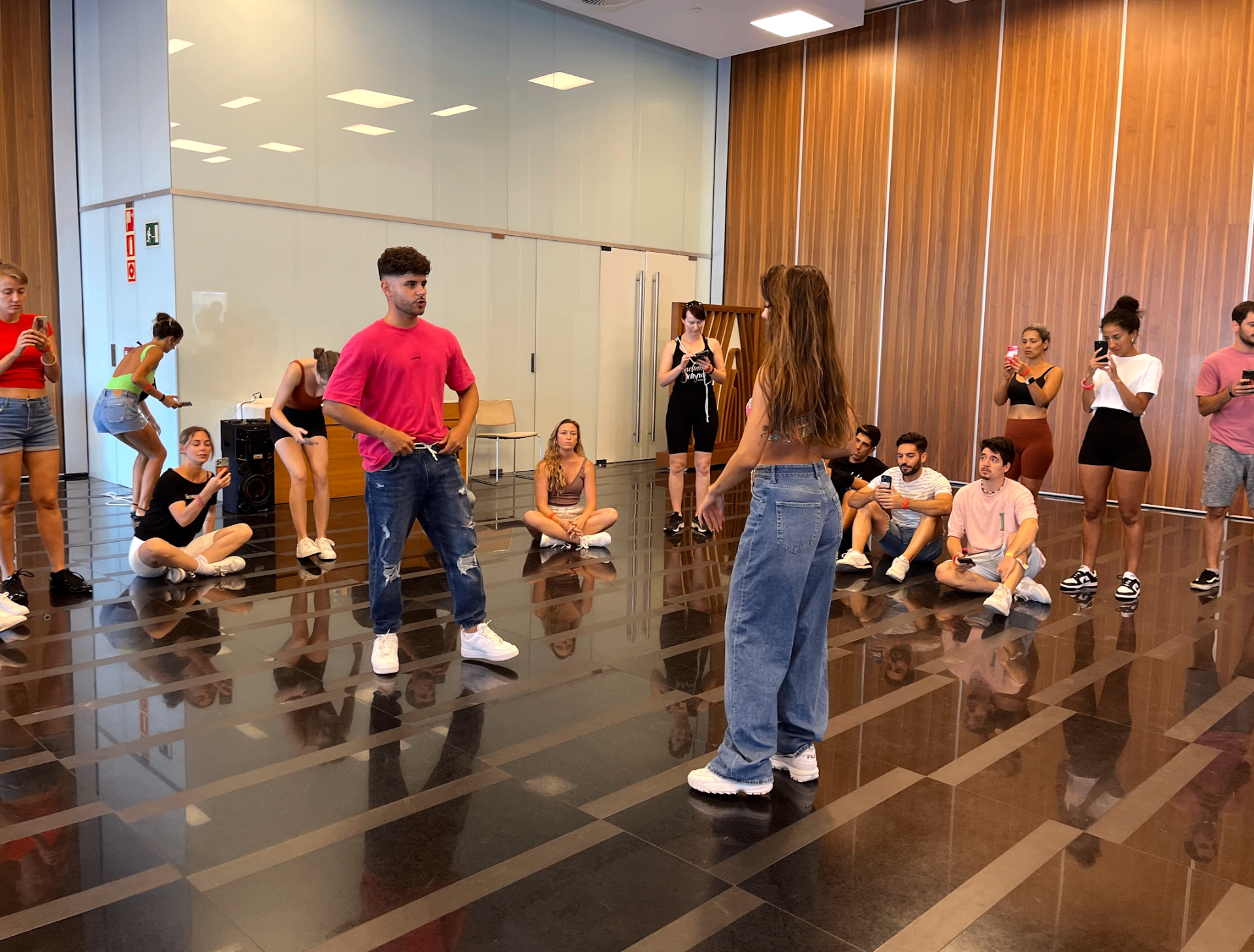 Focused dance instruction at Bachata Week Cádiz